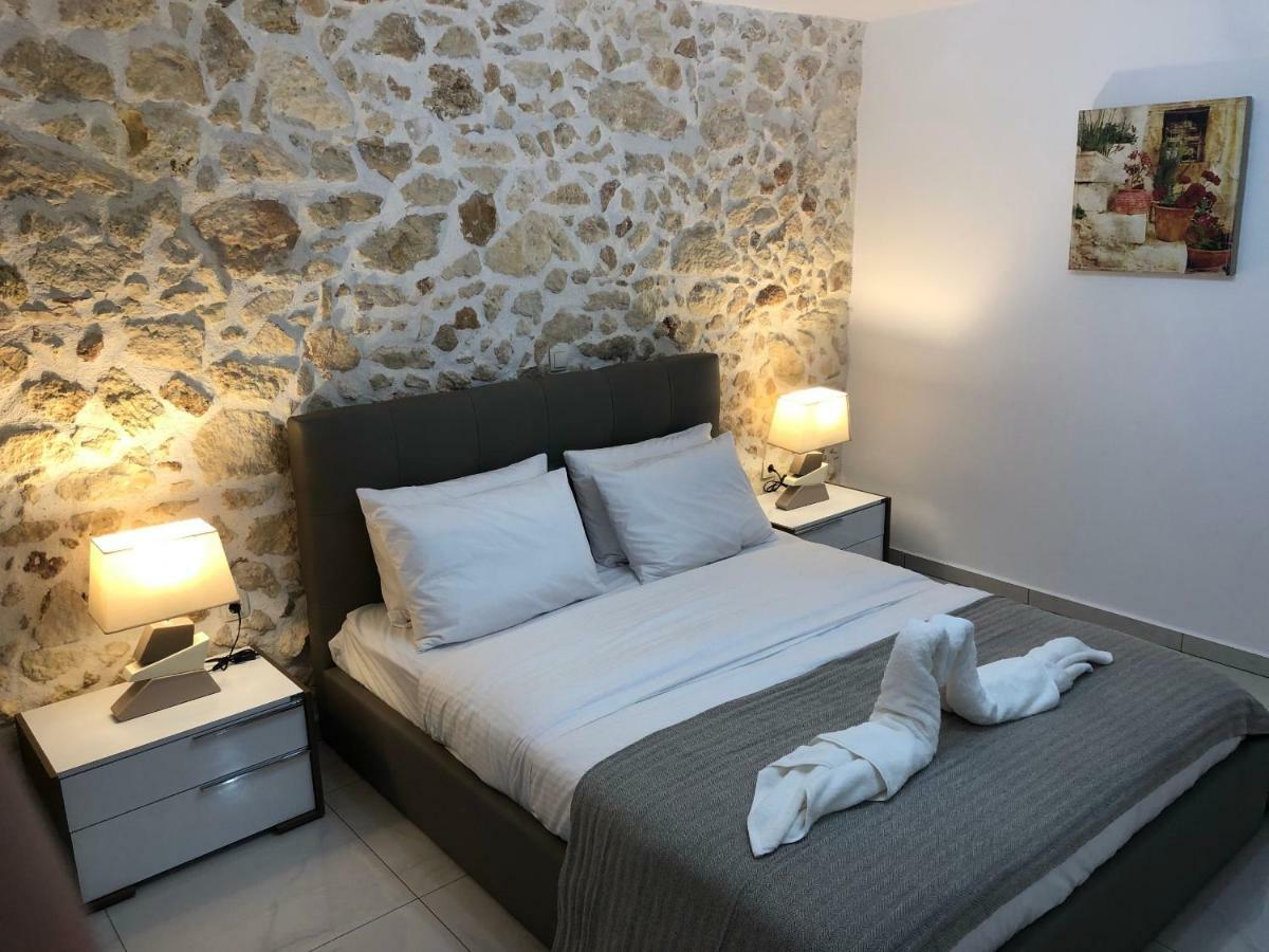 Wave Apartment Chania  Bagian luar foto