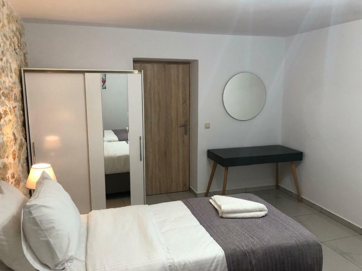 Wave Apartment Chania  Bagian luar foto