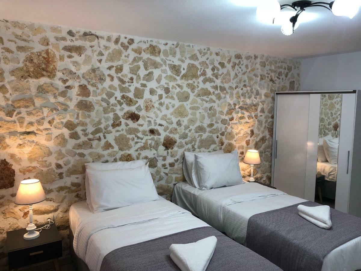 Wave Apartment Chania  Bagian luar foto